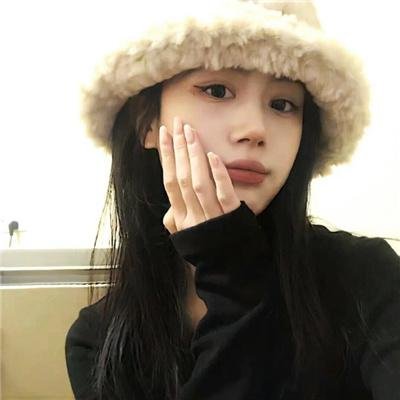 北极百货的秋乃小姐